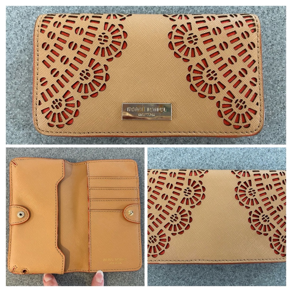 🤑ClosetClearoutSale🤑 Henri Bendel Leather Cutout Wallet/Phone Case